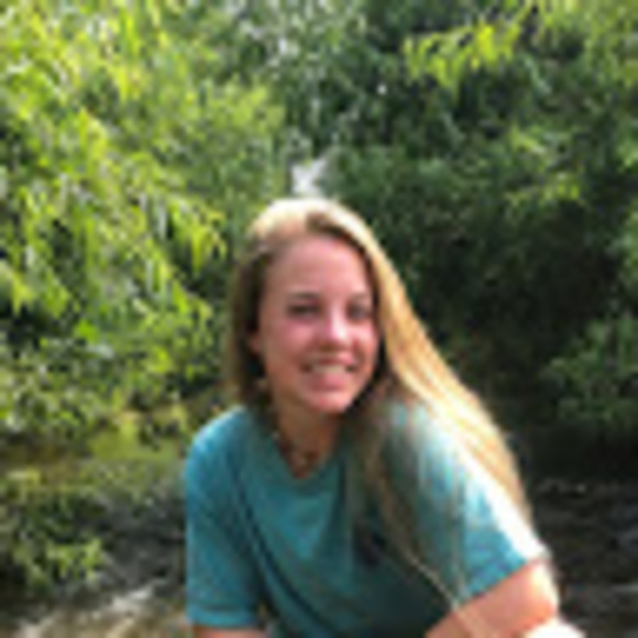 Meet your Posher, Lauren - Picture 1 of 1